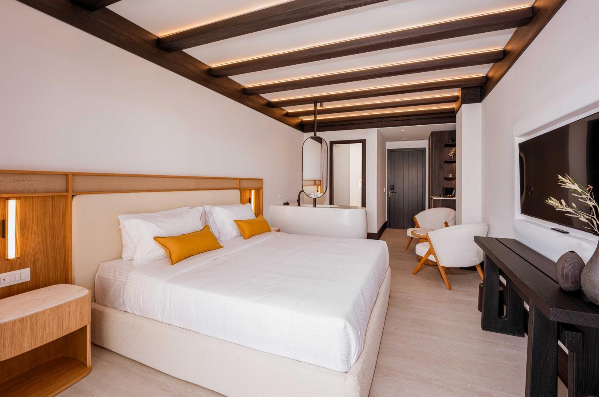 Noir Mykonos Resort *