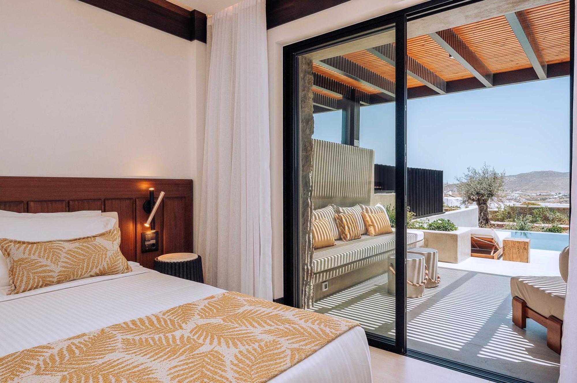 Noir Mykonos